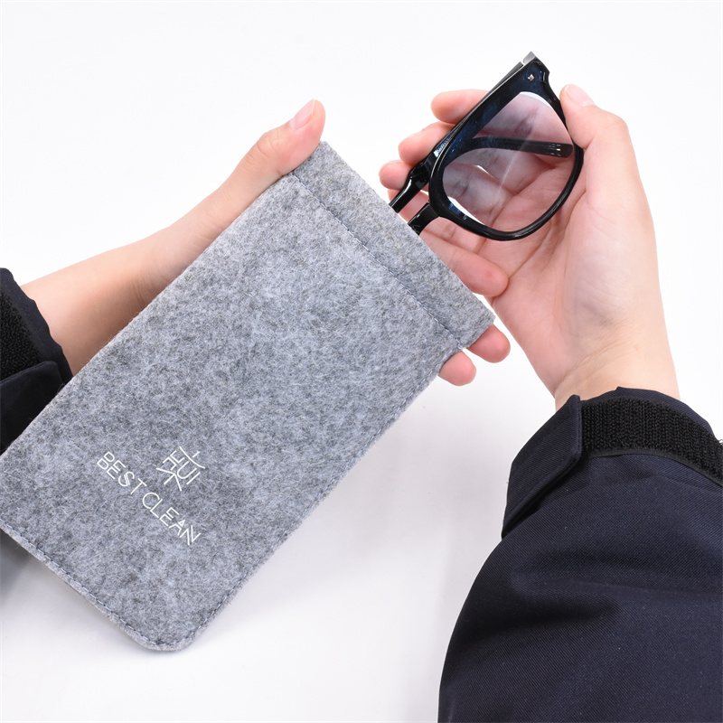 Four Color Felt Shrapnel Bag