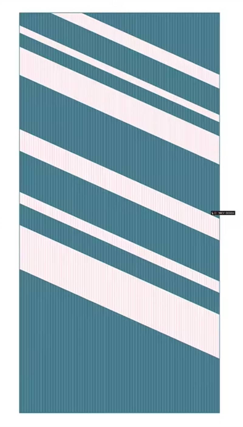 Microfiber Quick-Drying Beach Towel - Image 3