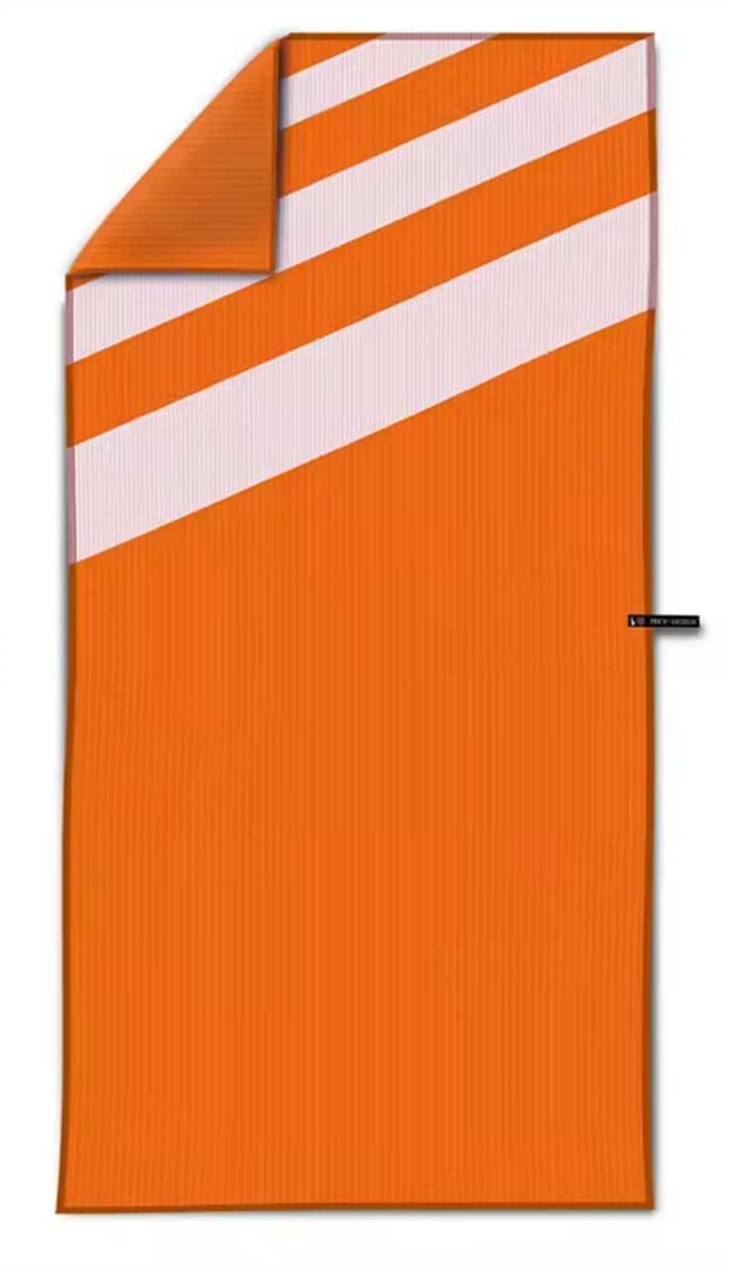 Microfiber Quick-Drying Beach Towel - Image 4