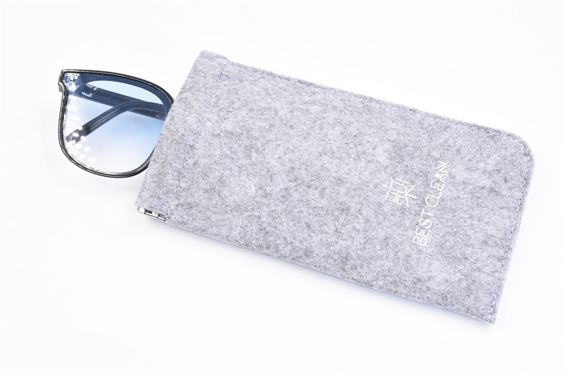 Four Color Felt Shrapnel Bag