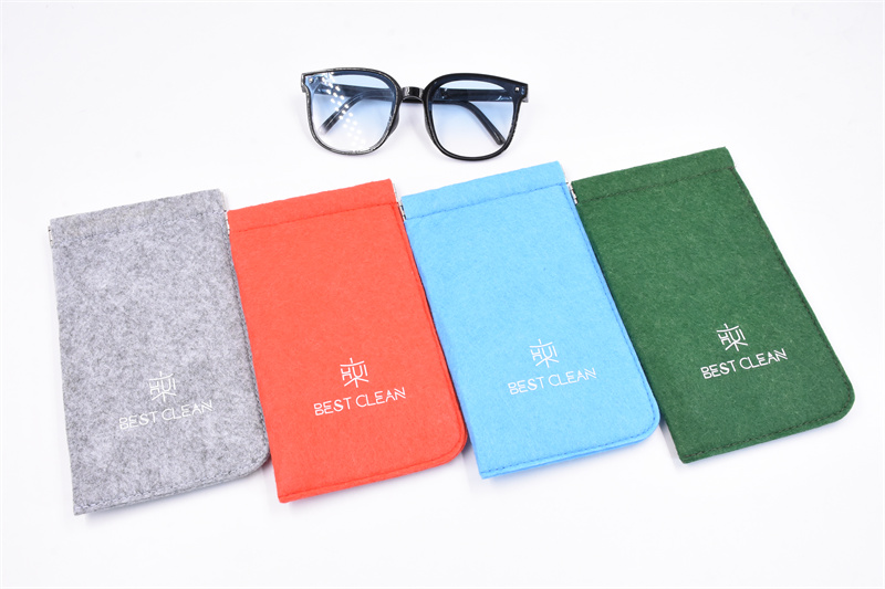 Four Color Felt Shrapnel Bag